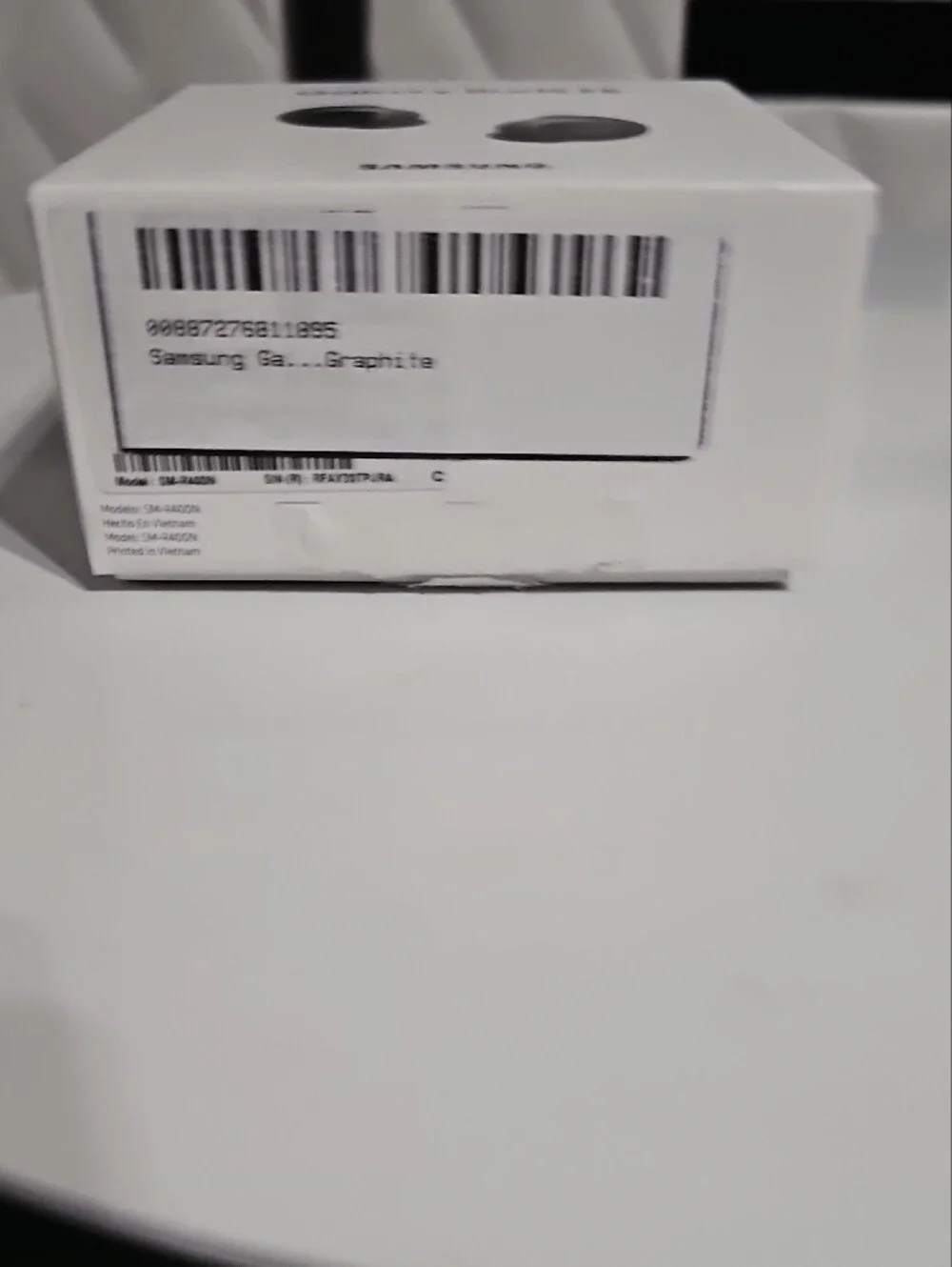 Samsung compact earbuds